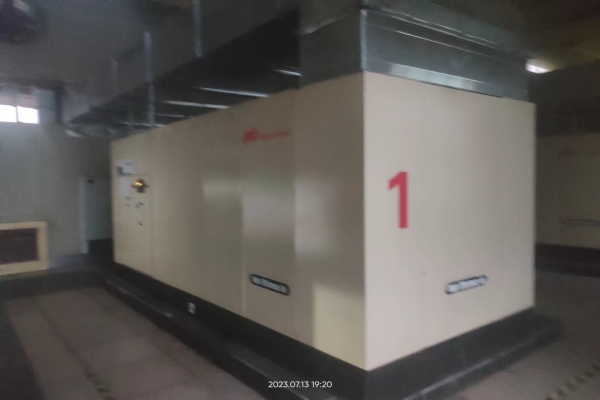 1-230QQ10636393