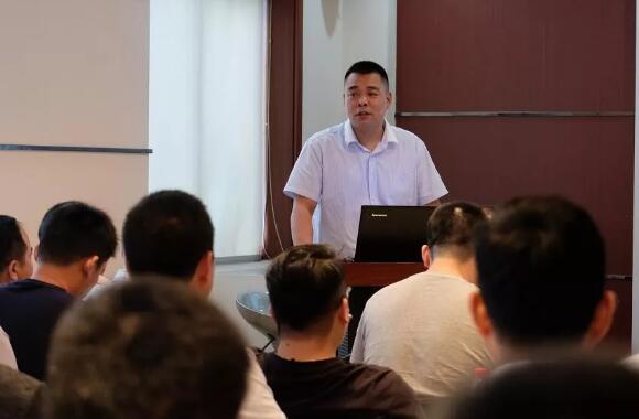 888集团游戏官网2019销售中心年中会议暨团队拓展活动圆满结束(图3) 888集团游戏官网2019销售中心年中会议暨团队拓展活动圆满结束(图3)